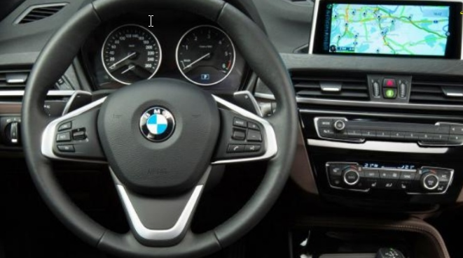 تعمیر مانتیور BMW